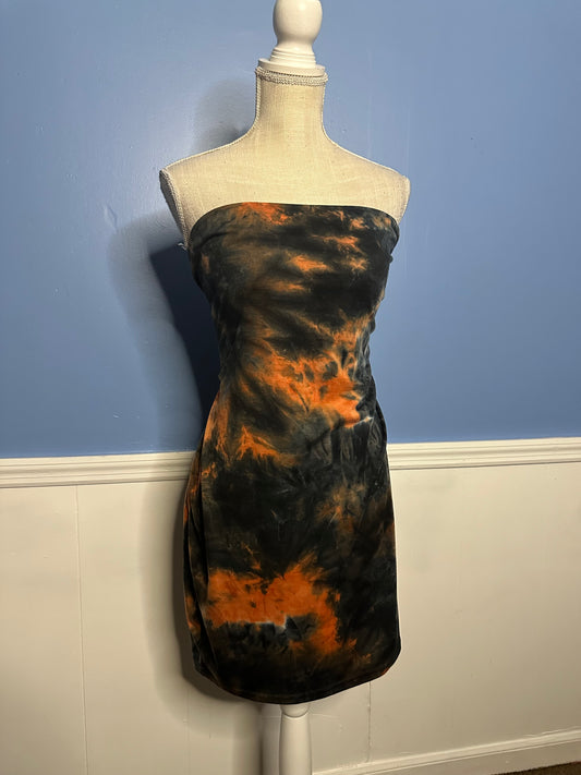 Strapless tie dye dress 
Labeled: 3x- will fit 1-2x best